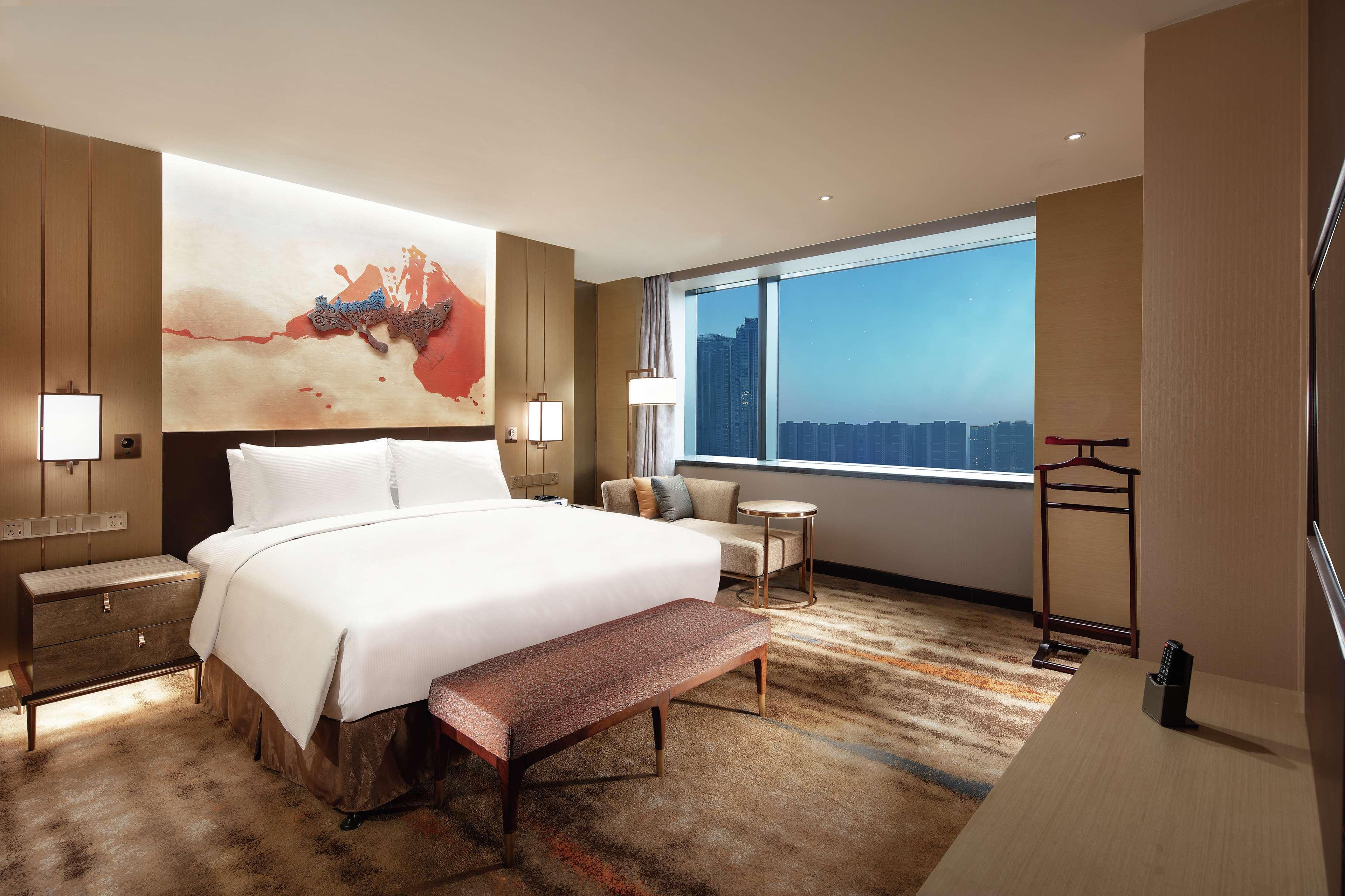 Hilton Shenyang Hotel Bagian luar foto