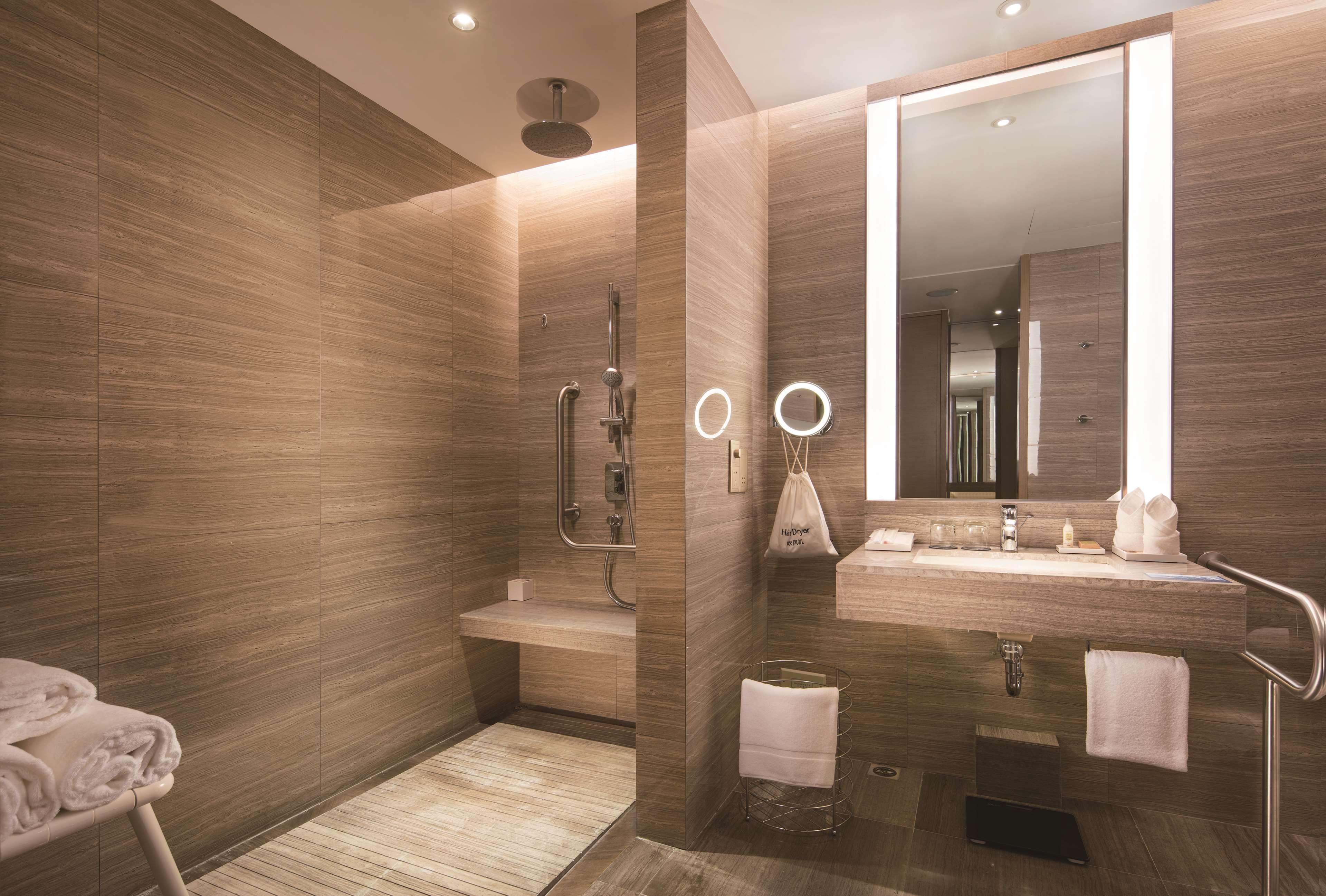 Hilton Shenyang Hotel Bagian luar foto
