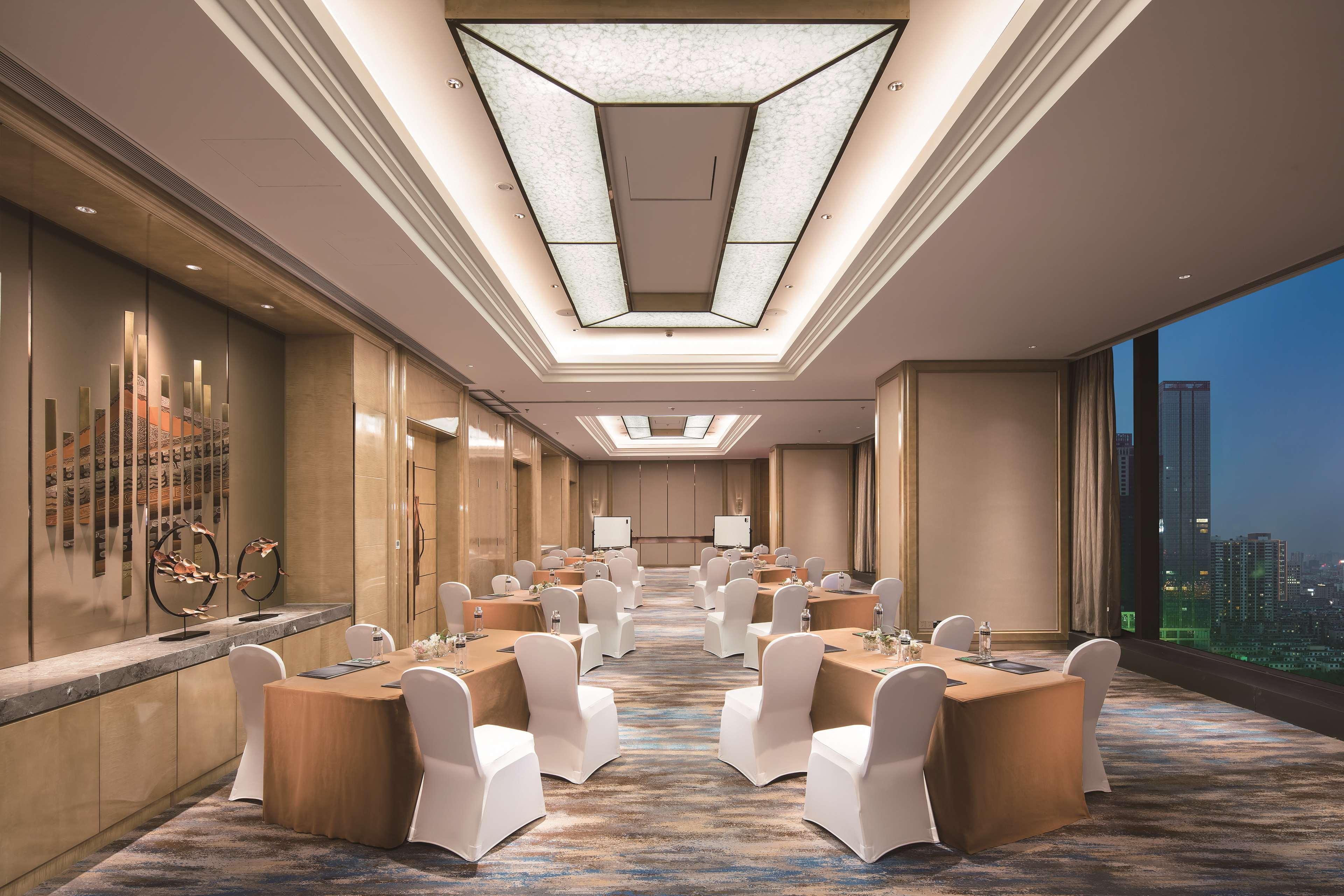 Hilton Shenyang Hotel Bagian luar foto