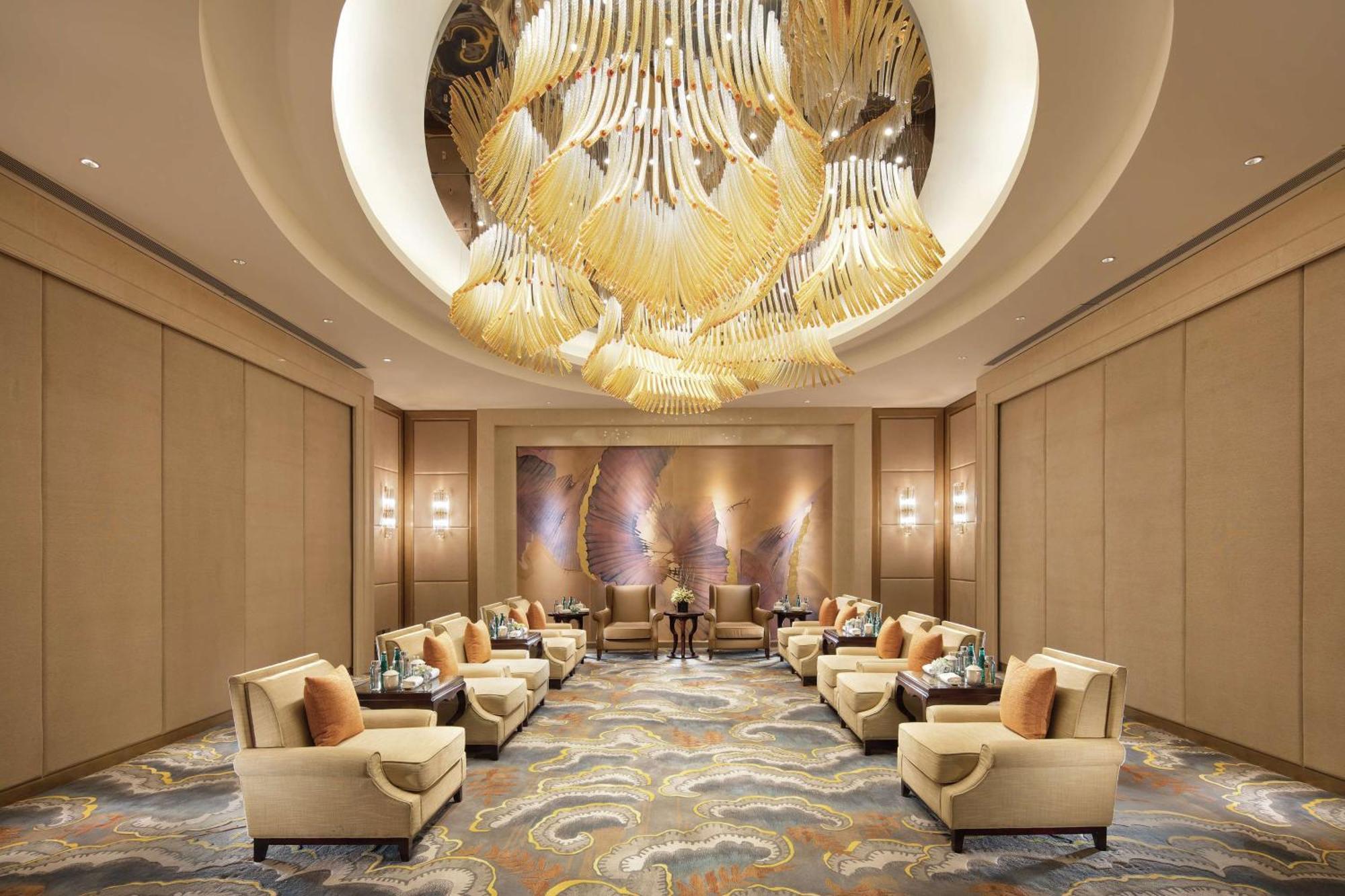 Hilton Shenyang Hotel Bagian luar foto