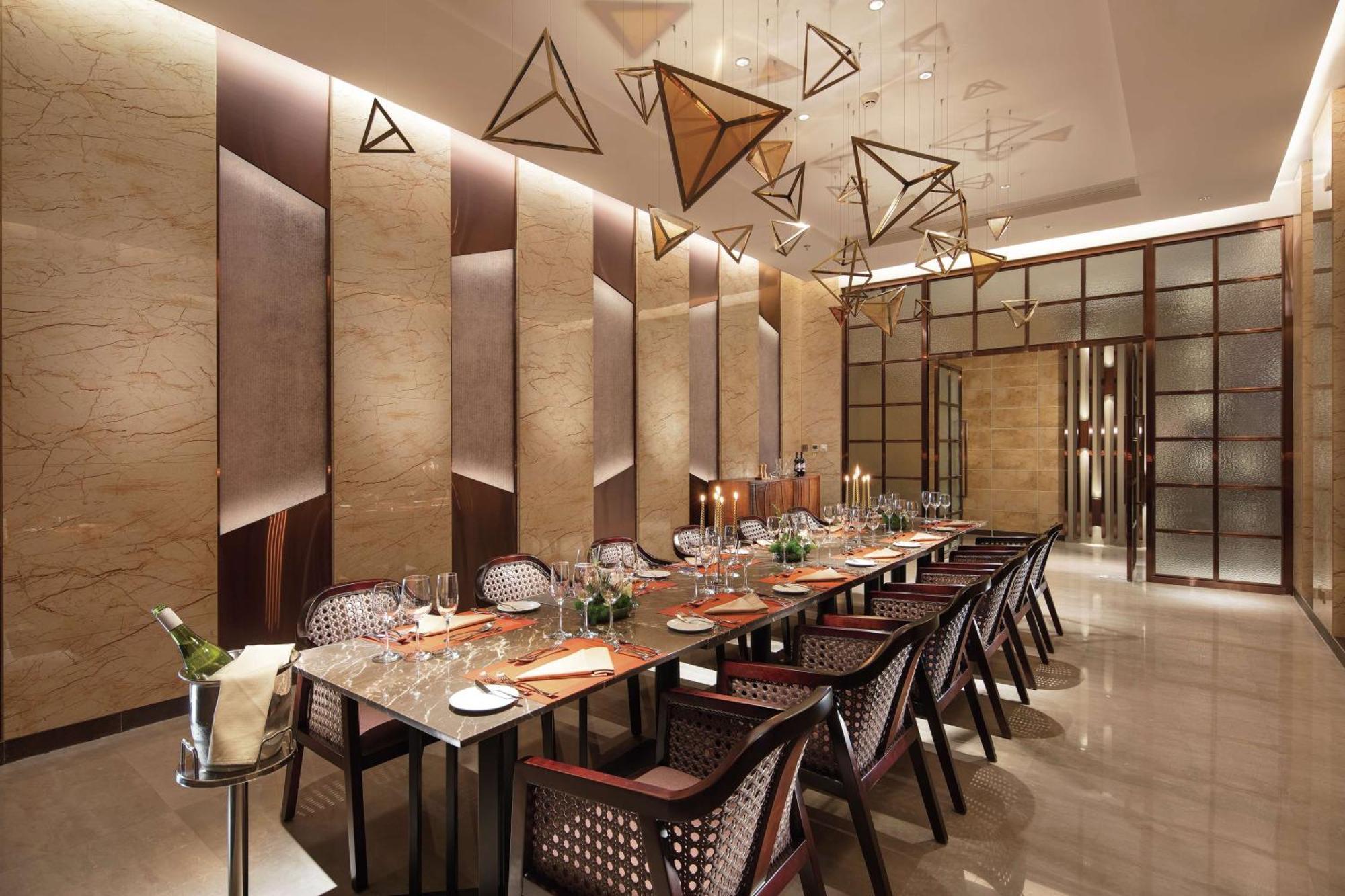 Hilton Shenyang Hotel Bagian luar foto
